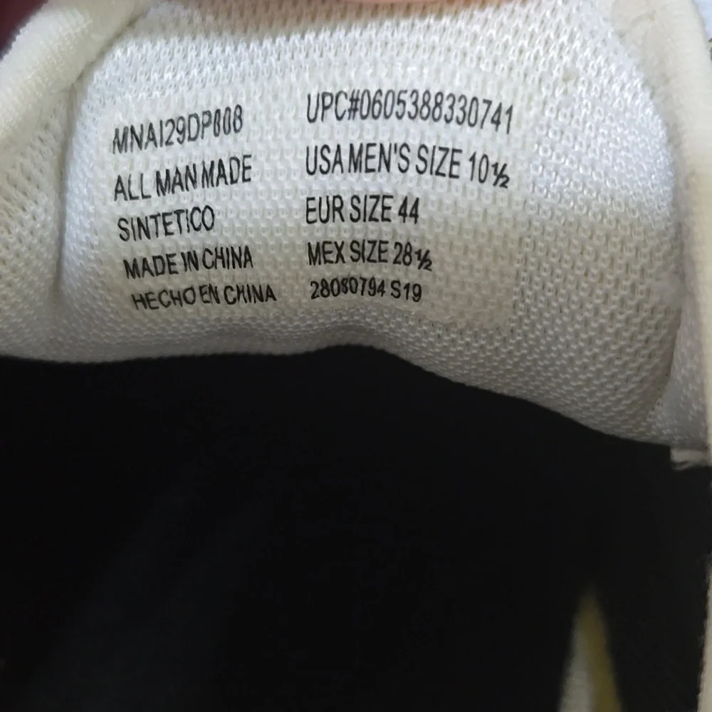 Avia Shoes - Picture 6 of 7